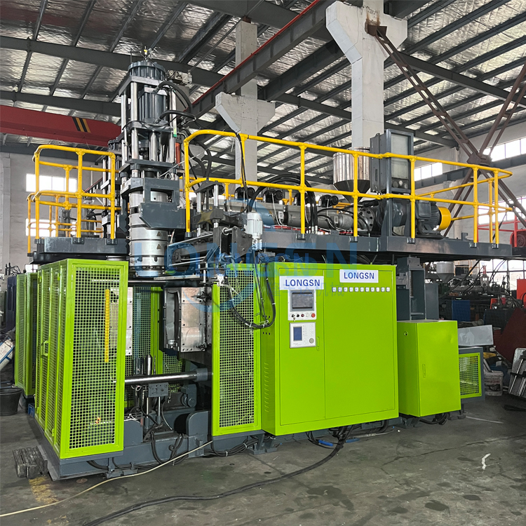 M&aacute;quina de moldagem por sopro