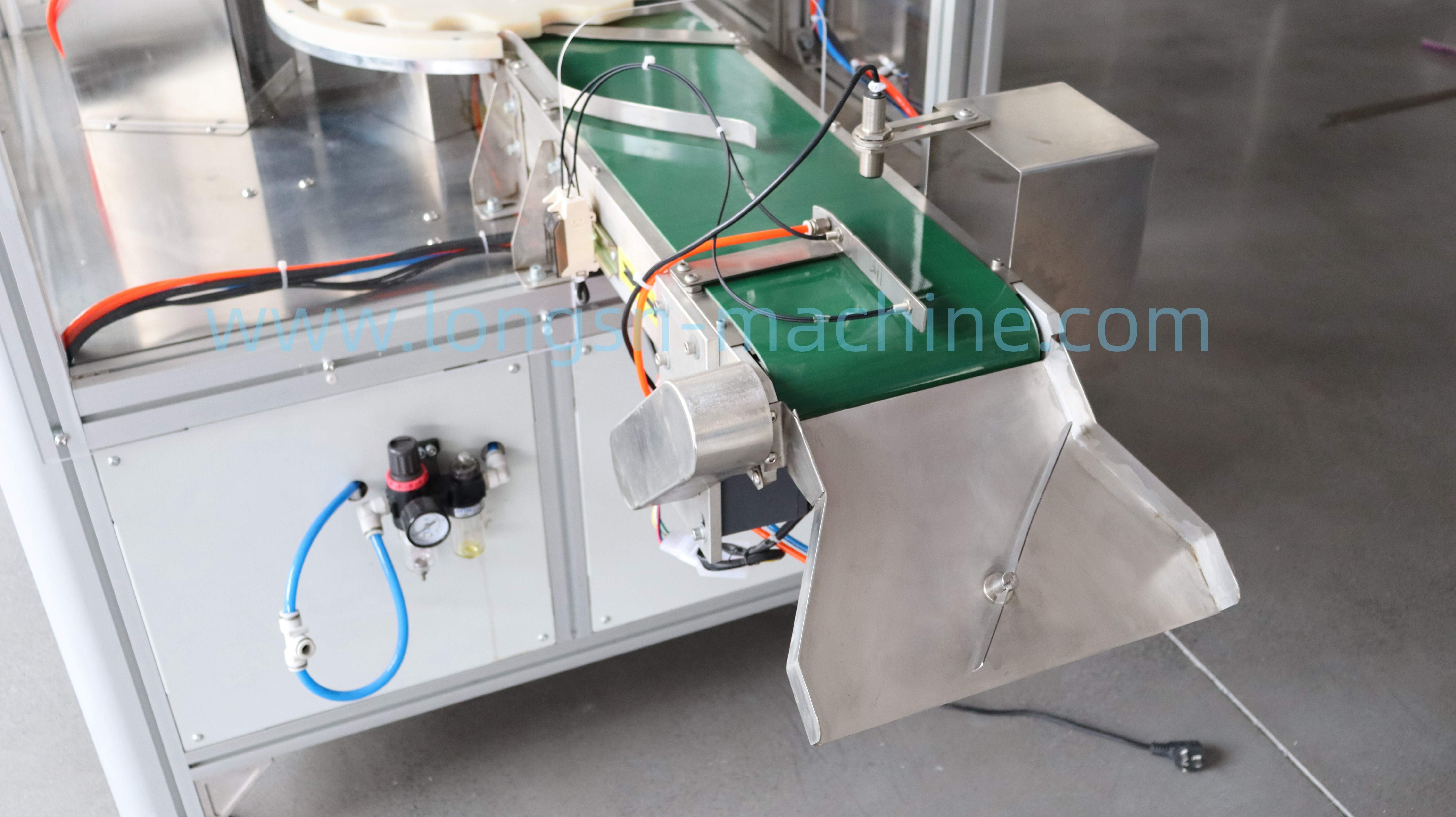 m&aacute;quina de revestimento de tampa de garrafa