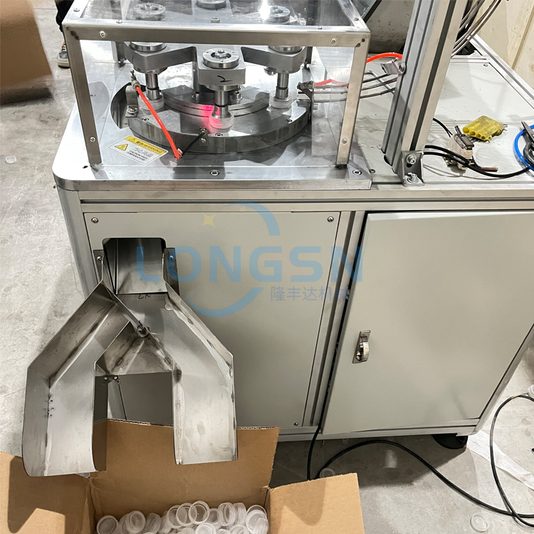 M&aacute;quina de corte de tampa