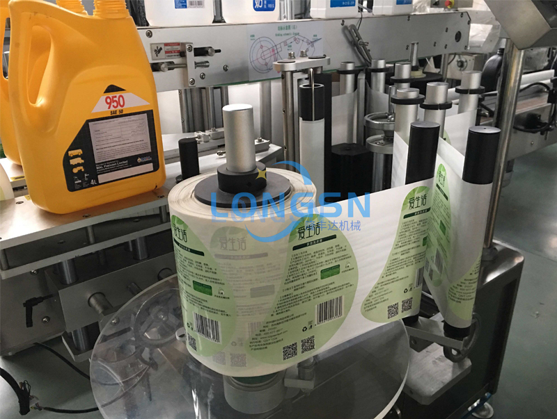 m&aacute;quina de etiqueta de garrafa de pl&aacute;stico