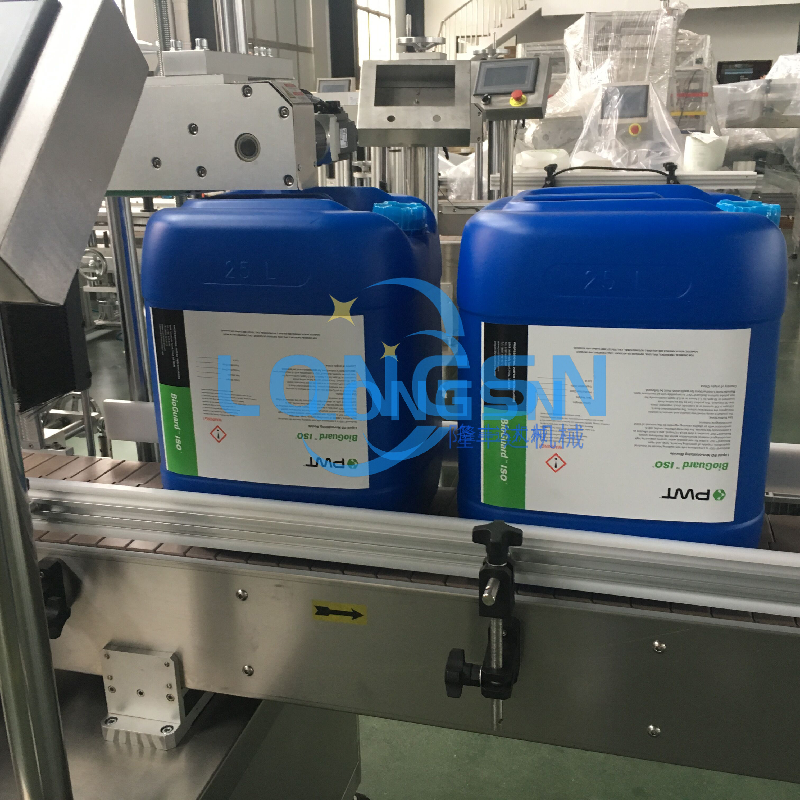 M&aacute;quina de rotulagem de garrafas