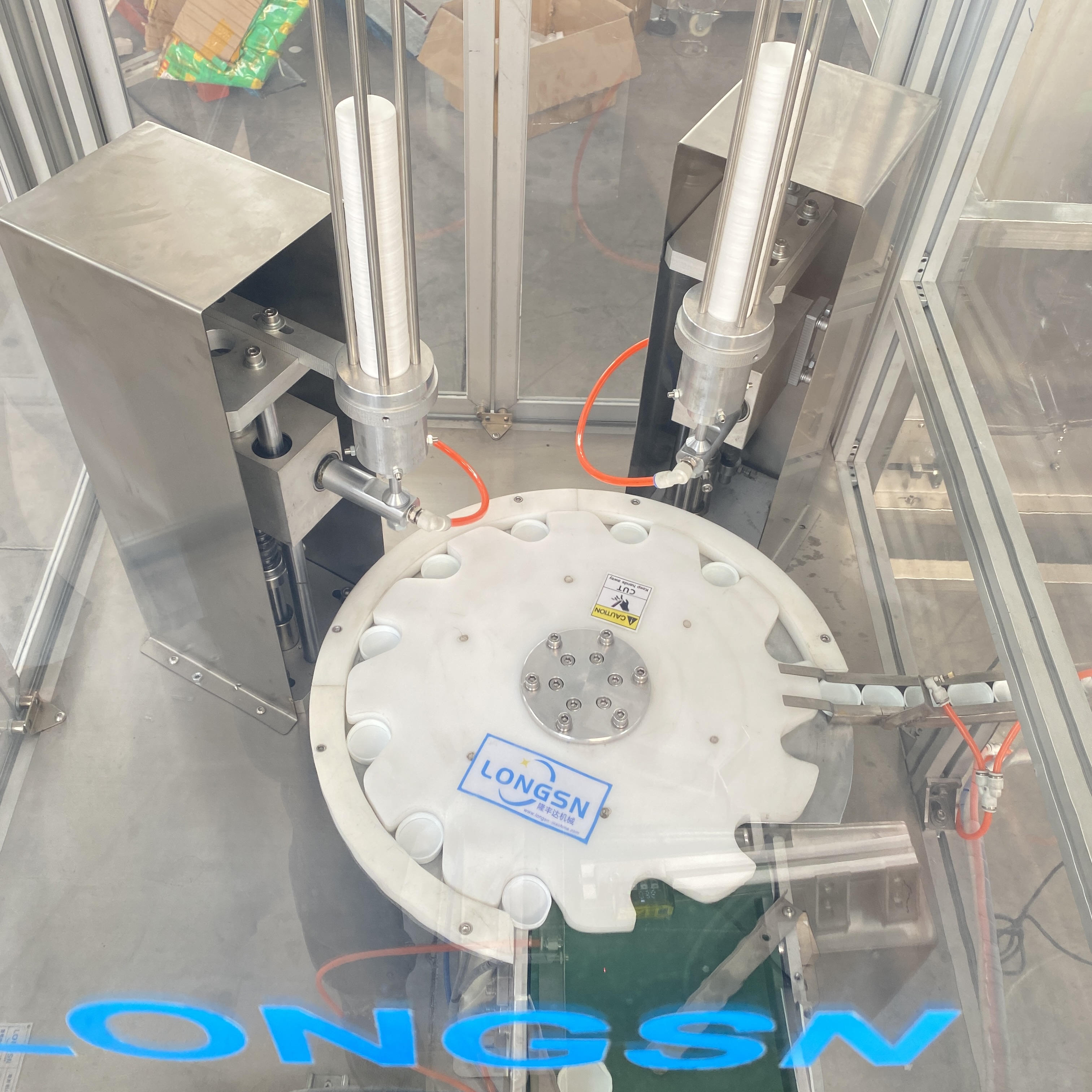 m&aacute;quina de revestimento de tampa 